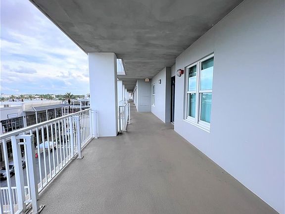 4th image of 4851 Wharf Pkwy APT 404