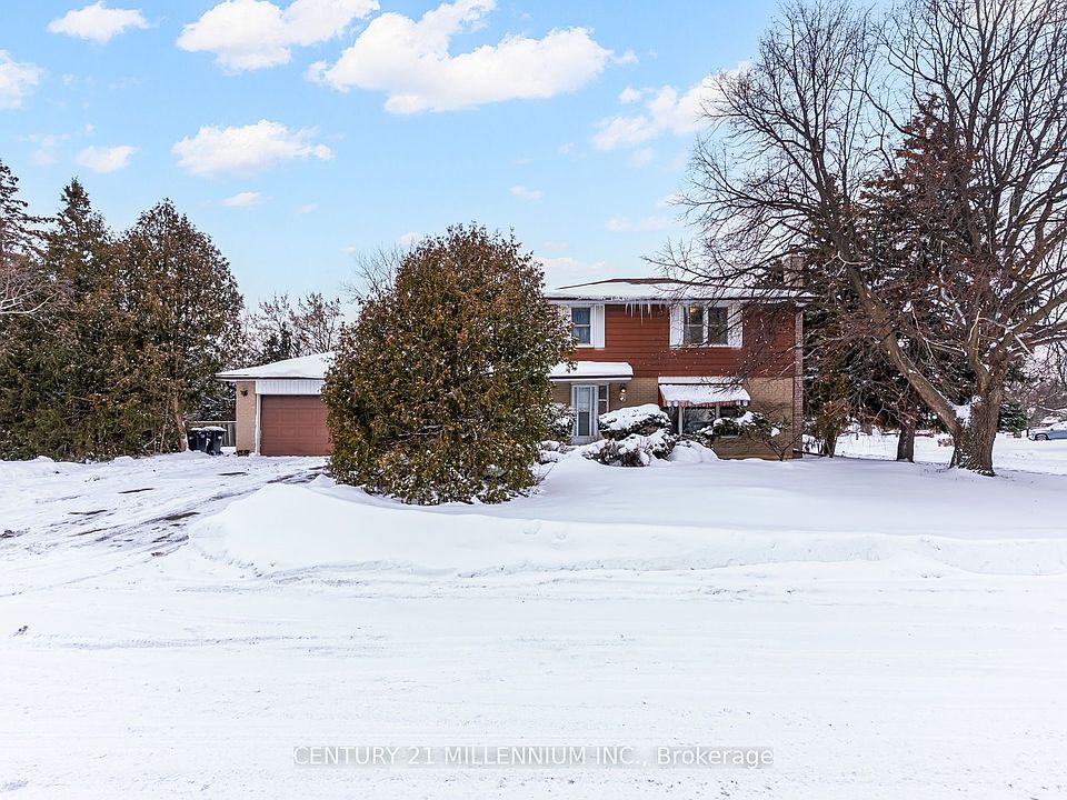 1st image of 2 Durham Cres