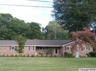 2002 Debbie St, Boaz, AL 35956