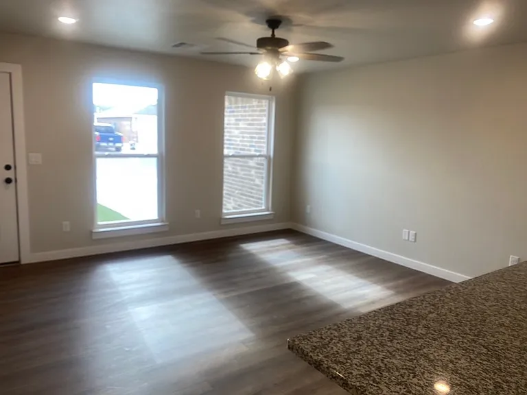 2210 High Country Cir — Photo 2
