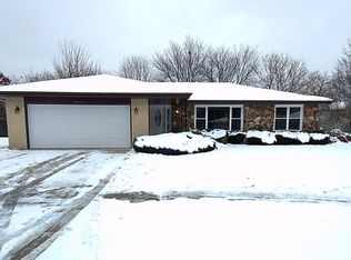 16723 Kimbark Ct, South Holland, IL 60473