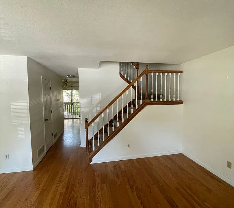 403 Pheasant Run