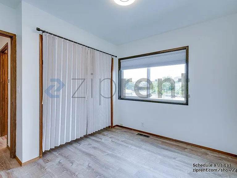 4110 44th Ave SW — Photo 10