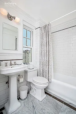 Sold by Sotheby's International Realty | media 5