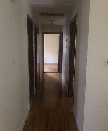 4th image of 43 Pearsall Ave #B