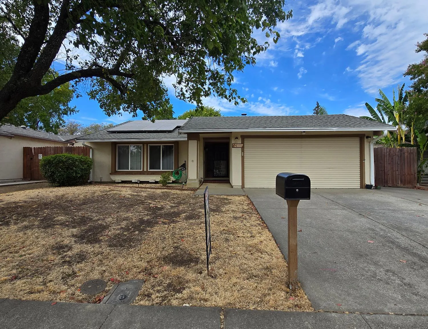 4 bed, 1596 sqft, $2,950 — Photo 1