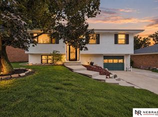 7208 Leighton Ave, Lincoln, NE 68507