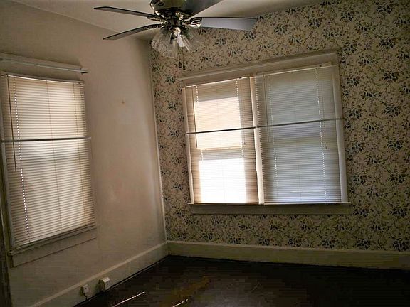 5th image of 2909 Vermont Ave