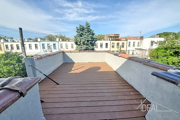 Rented by Ideal Properties Group | media 16