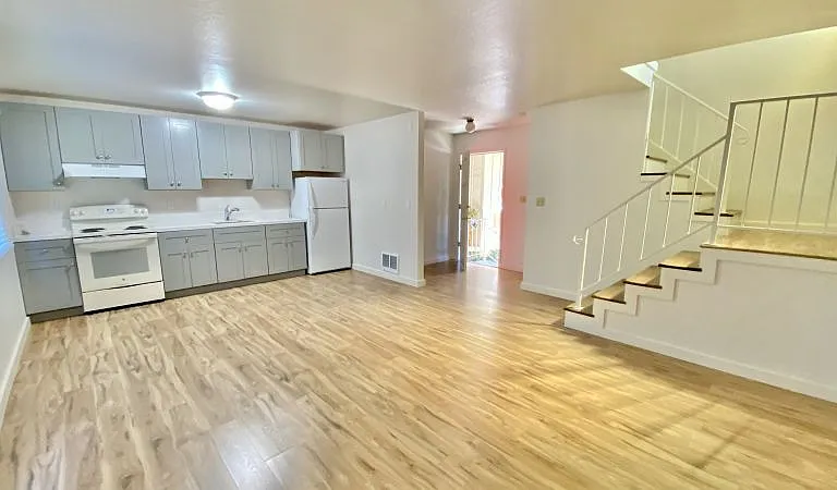 205 Potrero St #5 — Photo 1