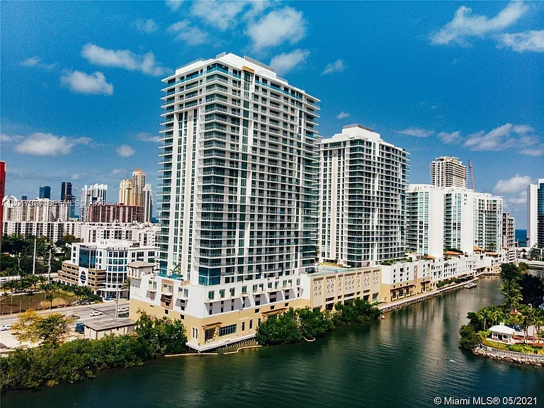 330 Sunny Isles Blvd #5-2205 — Photo 2