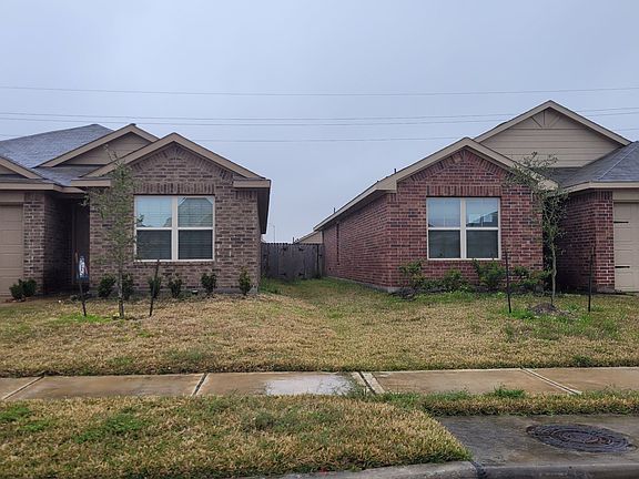 3rd image of 15442 Bonita Grulla Way
