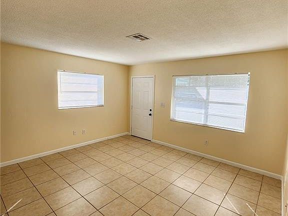 3rd image of 1638 Shenandoah Ct