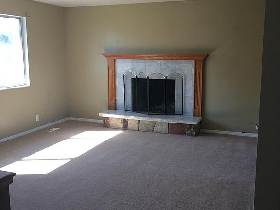 3rd image of 5954 W Black Mica Ave