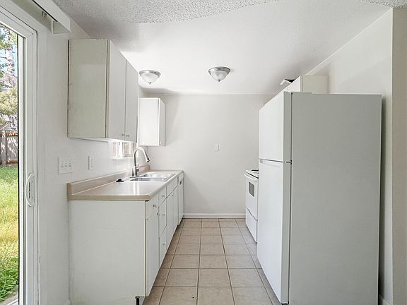 2nd image of 107-127 SE 148th Ave #115