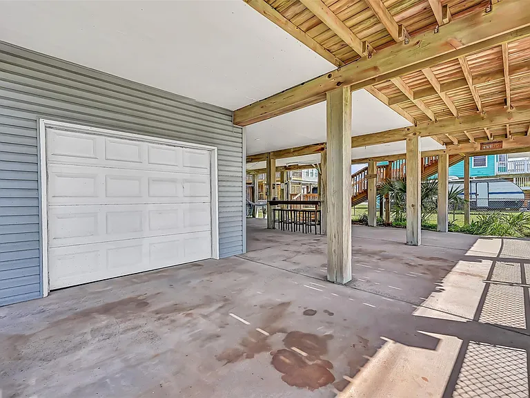 21600 Zachary Dr — Photo 31