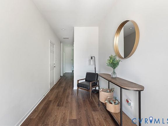 3rd image of 11200 Magill Terrace Dr