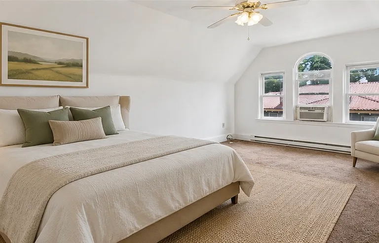 501 N Main St #3 — Photo 1