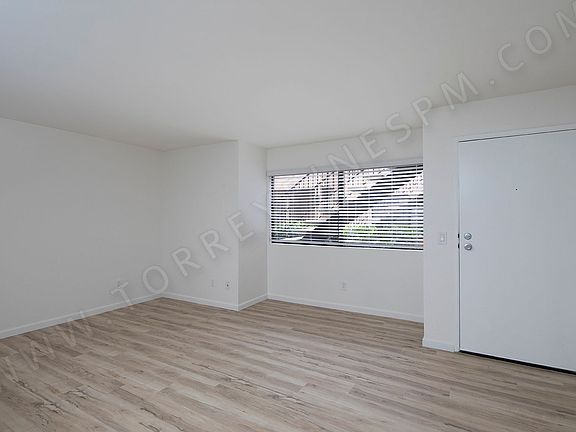 5th image of 4750 35th St #2