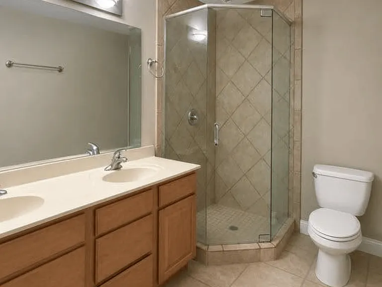 2550 Cleinview Ave — Photo 10