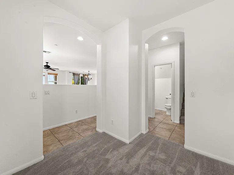 812 Mahogany St — Photo 16