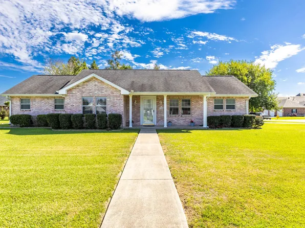 175 Lake View Dr, Raceland, LA 70394