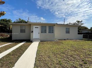 14521 Fillmore St, Miami, FL 33176