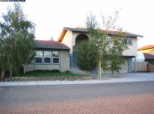 1437 E Greenwich Dr, Manteca, CA 95336