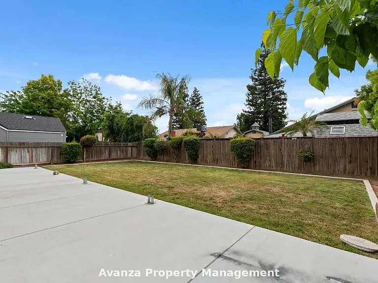 4129 W Regency Ave — Photo 23