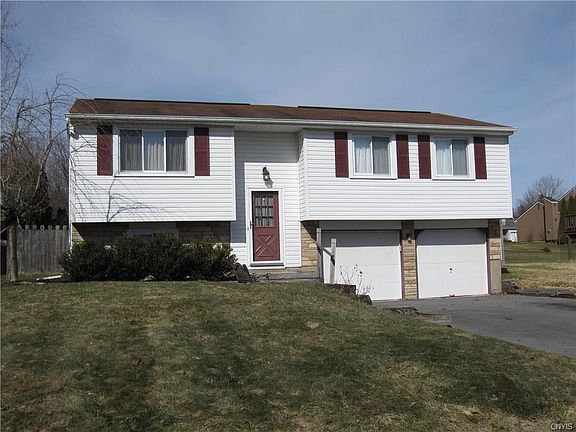 2nd image of 13 Echodale Ave