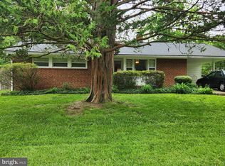 7510 Hogarth St, Springfield, VA 22151