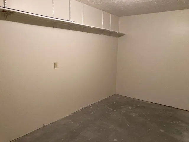 1803 E Capital Ave — Photo 12
