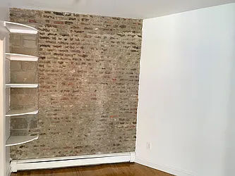 Rented by United American Land