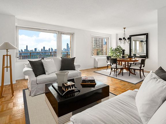 2nd image of 201 W 70th St APT 35E