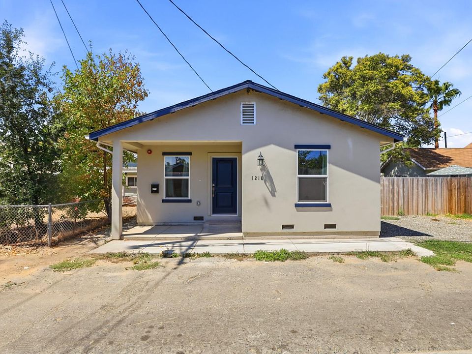 1st image of 1218 Maple St