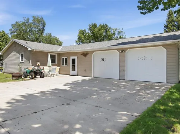 3201 Lotus Street, Eau Claire, WI 54703