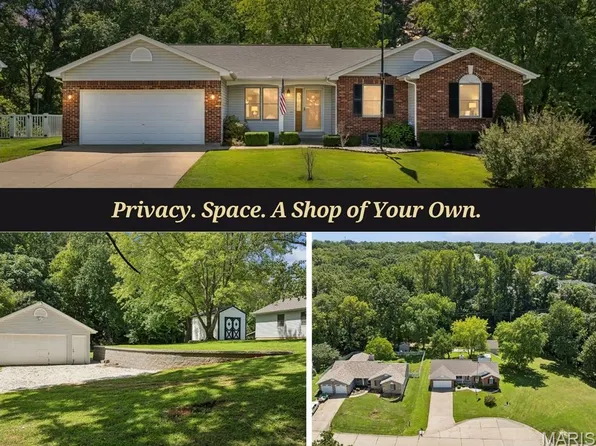 416 Loiselaine Dr, O'Fallon, MO 63366