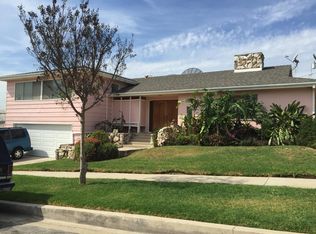5137 Reynier Ave, Los Angeles, CA 90056