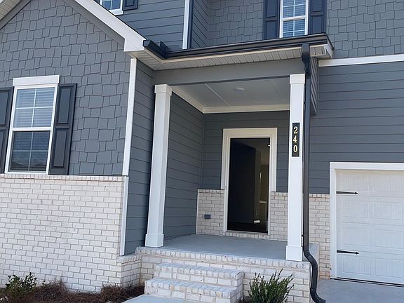 2nd image of 240A Summerwood Ln