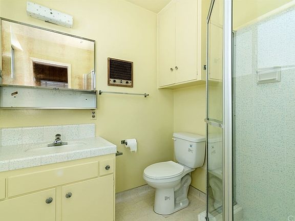 2nd image of 1809 Lynngrove Dr