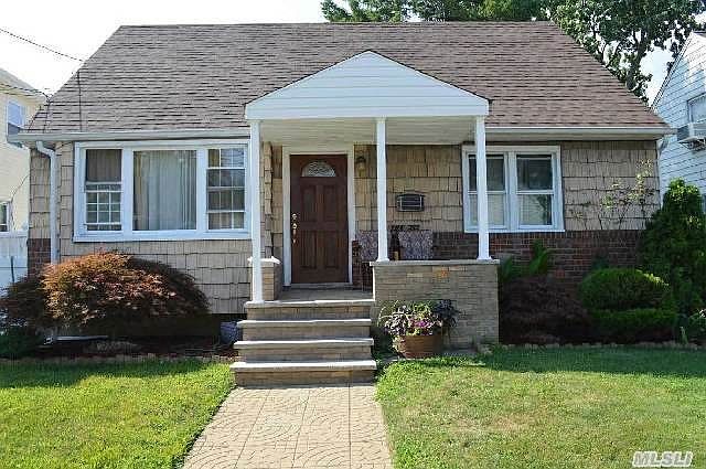 1st image of 14136 256th St