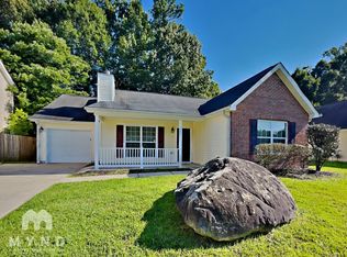 113 Meadow Ct, Fairburn, GA 30213