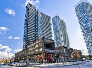 121 McMahon Dr #1817, Toronto, ON M2K 0C1