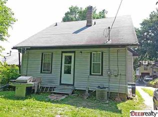 3936 N 39th St, Omaha, NE 68111