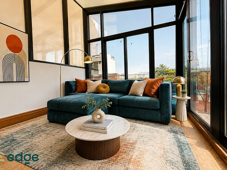252 Grand St #4R — Photo 2