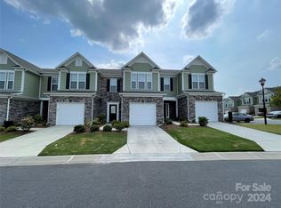831 Canoe Song Rd, Fort Mill, SC 29708