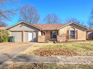 512 Queens Rd, Muskogee, OK 74403