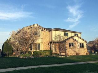 48338 Declaration Dr, Macomb, MI 48044