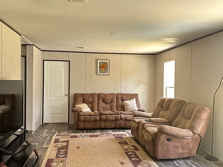 121 Falcon Fire Pl — Photo 5