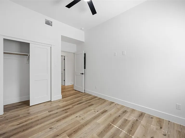 4027 Cork Dr — Photo 13